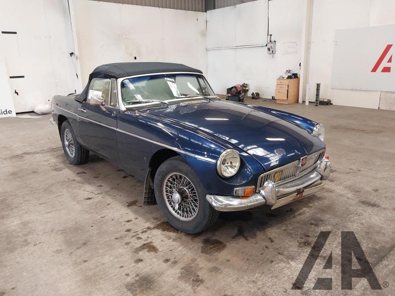 1977 MG B ROADSTER 1798cc PETROL MANUAL 2 DOOR CONVERTIBLE