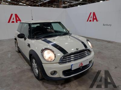 Image of 2012 MINI HATCH ONE 1598cc PETROL AUTOMATIC 6 Speed 3 DOOR HATCHBACK