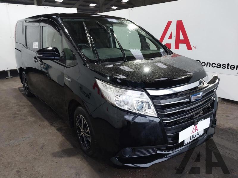 TOYOTA NOAH/VOXY IMPORT 18 HYBRID 1798cc 1 Speed 2 DOOR MPV