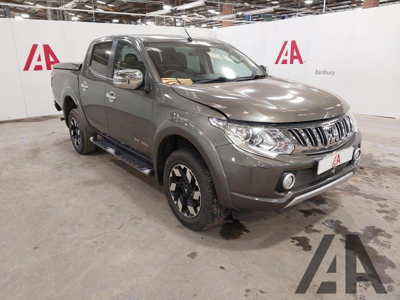 2015 MITSUBISHI L200 DI-D 4X4 BARBARIAN DCB 2442cc TURBO DIESEL MANUAL 6 Speed PICK UP