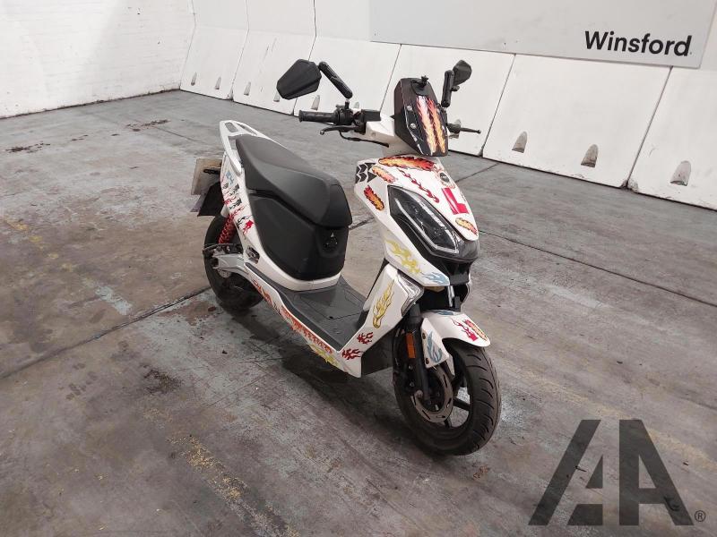 2024 MGB E4 70 3000W ELECTRIC DIRECT DRIVE SCOOTER