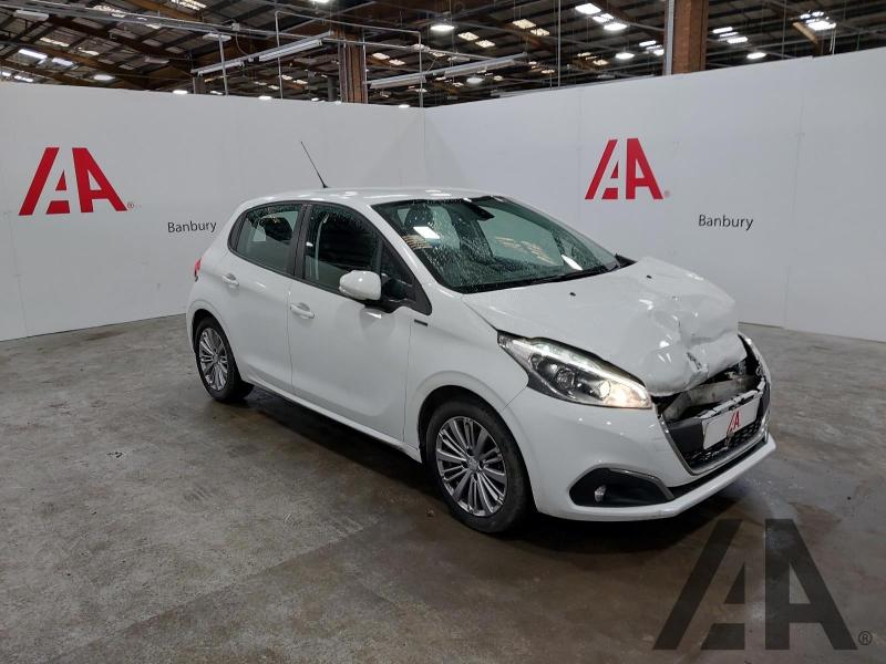2018 PEUGEOT 208 S/S SIGNATURE 1199cc PETROL MANUAL 5 DOOR HATCHBACK