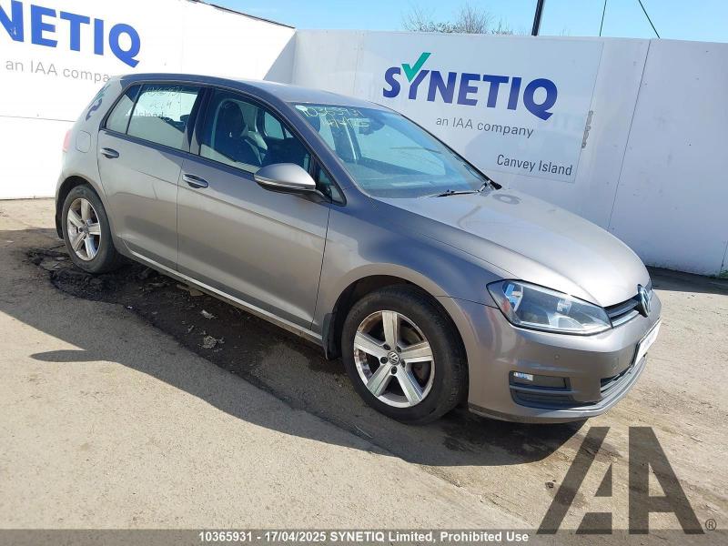 2015 VOLKSWAGEN GOLF MATCH TDI BLUEMOTION TECHNOLOG 1598cc TURBO DIESEL MANUAL 5 Speed 5 DOOR HATCHBACK