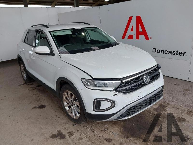 2025 VOLKSWAGEN T-ROC MATCH TSI DSG 1498cc TURBO PETROL SEMI AUTO 5 DOOR HATCHBACK