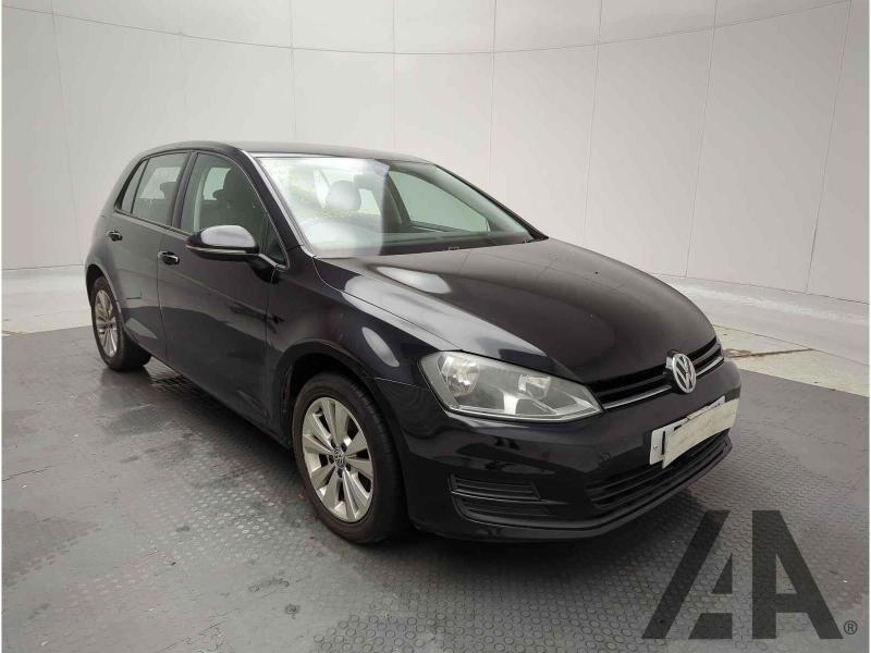2014 VOLKSWAGEN GOLF SE TDI BLUEMOTION TECHNOLOGY D 1598cc TURBO DIESEL SEMI AUTO 7 Speed 5 DOOR HATCHBACK