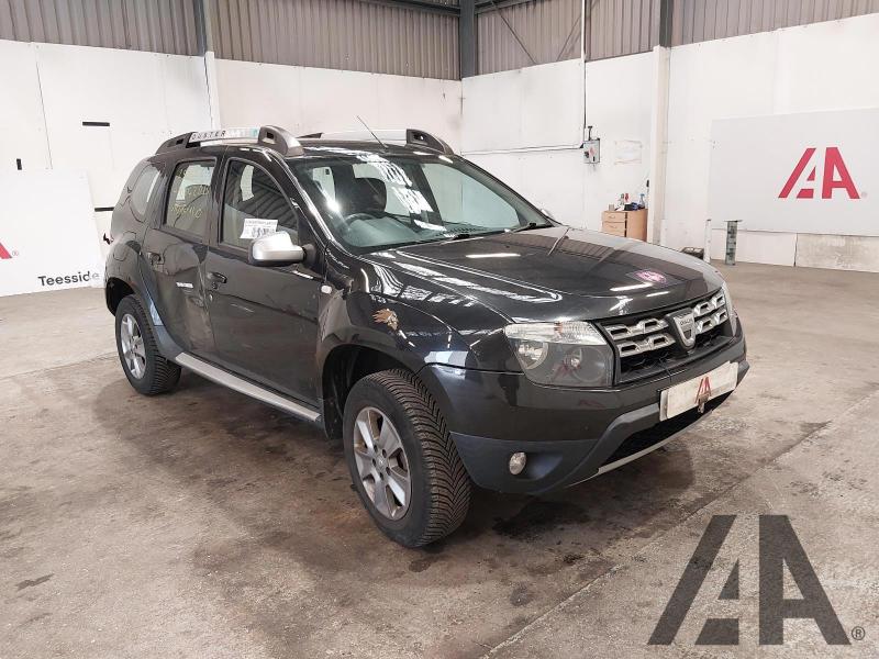 2015 DACIA DUSTER LAUREATE DCI 1461cc TURBO DIESEL MANUAL 6 Speed 5 DOOR HATCHBACK
