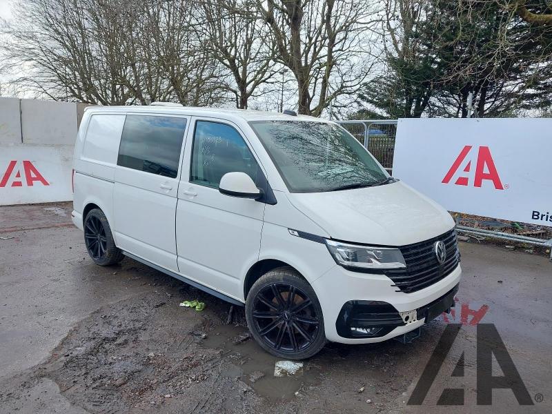 2022 VOLKSWAGEN TRANSPORTER T32 TDI KOMBI HIGHLINE 1968cc TURBO DIESEL SEMI AUTO 4 DOOR WINDOW VAN
