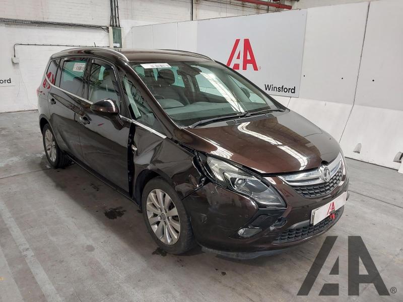 2014 VAUXHALL ZAFIRA TOURER SE CDTI 1956cc TURBO DIESEL MANUAL 6 Speed 5 DOOR MPV