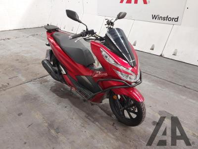 Image of 2018 HONDA WW (PCX) 125-A 125cc PETROL CVT SCOOTER