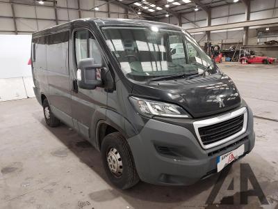 Image of 2017 PEUGEOT BOXER BLUE HDI 333 L1H1 W/V 1997cc TURBO DIESEL MANUAL WINDOW VAN