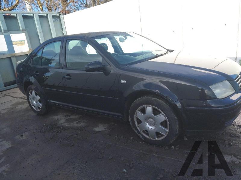 2003 VOLKSWAGEN BORA SE 1598cc PETROL MANUAL 5 Speed 4 DOOR SALOON