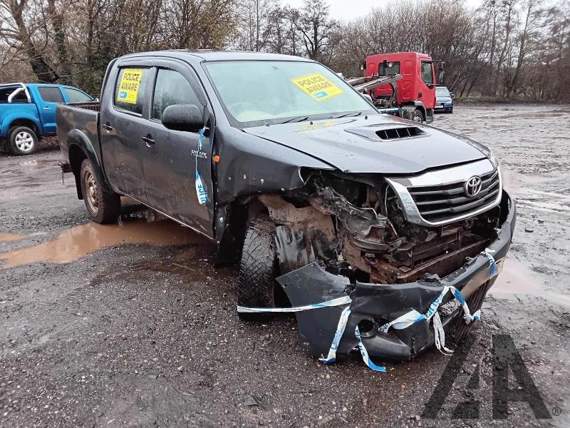 2014 TOYOTA HI-LUX ACTIVE 4X4 D-4D DCB 2494cc TURBO DIESEL MANUAL PICK UP