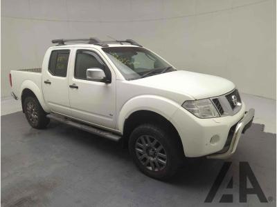 Image of 2013 NISSAN NAVARA OUTLAW DCI 4X4 SHR DCB 2991cc TURBO DIESEL AUTOMATIC 4 DOOR PICK UP