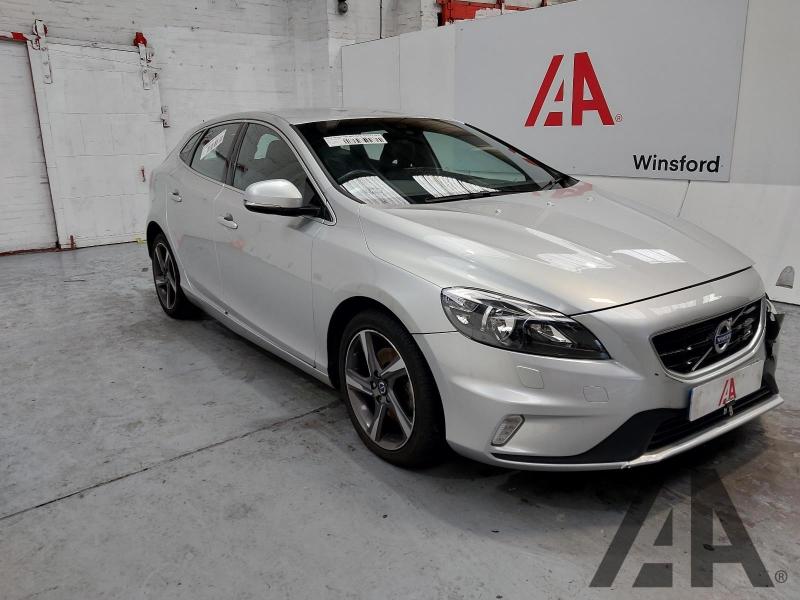 2014 VOLVO V40 T2 R-DESIGN 1596cc TURBO PETROL MANUAL 6 Speed 5 DOOR HATCHBACK