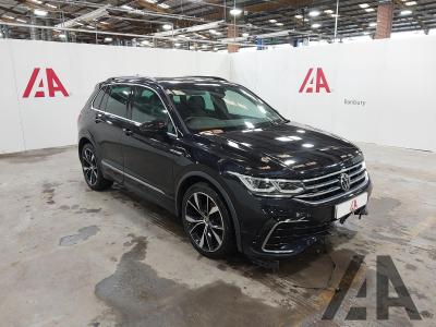Image of 2021 VOLKSWAGEN TIGUAN R-LINE TSI DSG 1498cc TURBO PETROL SEMI AUTO 5 DOOR ESTATE