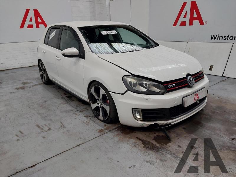 2009 VOLKSWAGEN GOLF GTI 2000cc