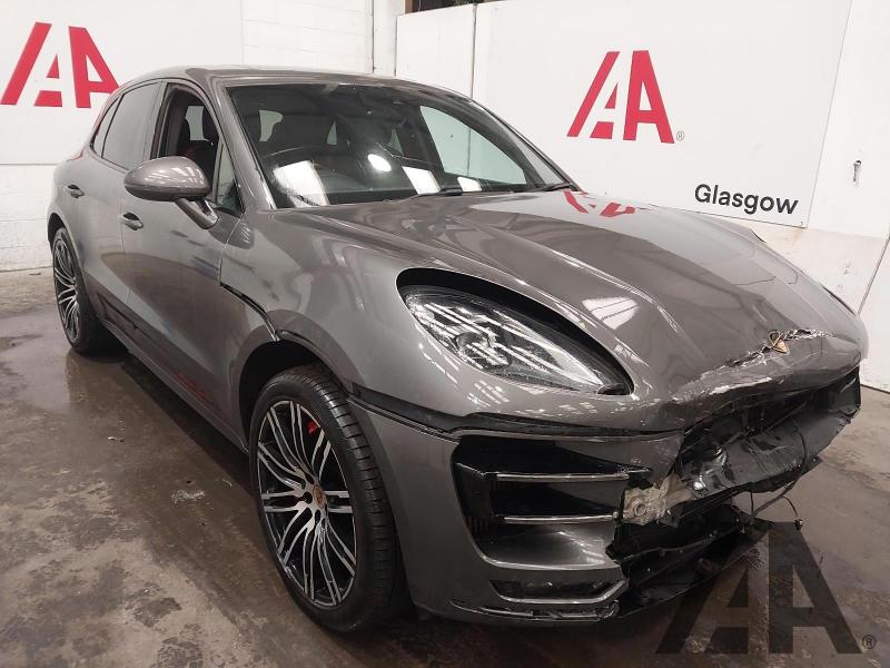 2018 PORSCHE MACAN TURBO PERFORMANCE PDK 3604cc TURBO PETROL SEMI AUTO 7 Speed 5 DOOR ESTATE