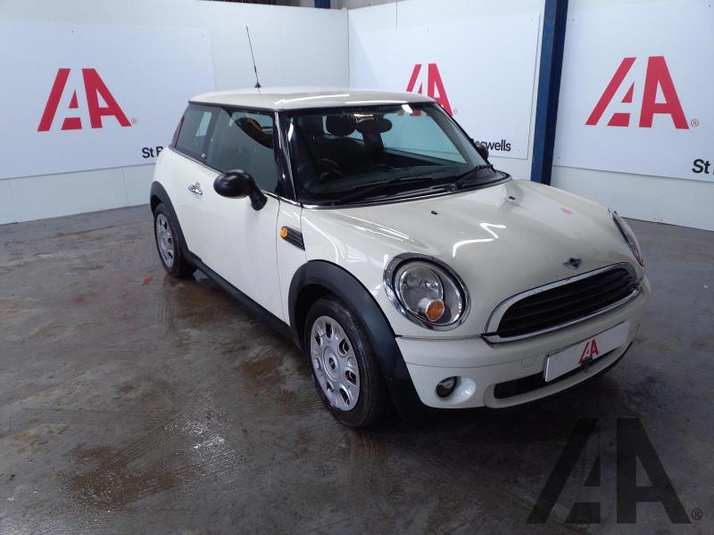 2009 MINI HATCH FIRST 1397cc PETROL MANUAL 6 Speed 3 DOOR HATCHBACK