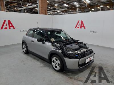 Image of 2025 MINI COOPER C CLASSIC 1499cc TURBO PETROL SEMI AUTO 3 DOOR HATCHBACK