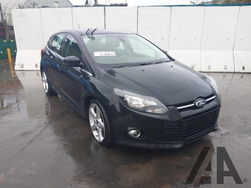 2013 FORD FOCUS TITANIUM NAVIGATOR TDCI 1560cc TURBO DIESEL MANUAL 6 Speed 5 DOOR HATCHBACK