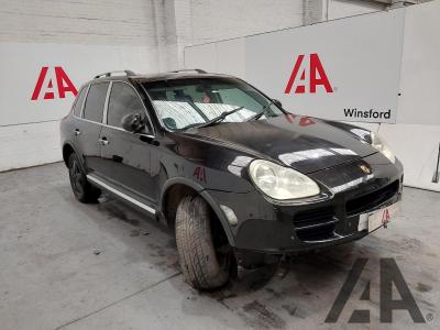 Image of 2003 PORSCHE CAYENNE S 4511cc PETROL AUTOMATIC 6 Speed 5 DOOR ESTATE