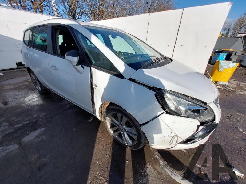 2015 VAUXHALL ZAFIRA TOURER SRI CDTI 1956cc TURBO DIESEL MANUAL 6 Speed 5 DOOR MPV