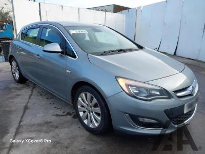 Image of 2013 VAUXHALL ASTRA SE 1598cc PETROL MANUAL 5 Speed 5 DOOR HATCHBACK