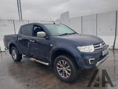 Image of 2015 MITSUBISHI L200 DI-D 4X4 BARBARIAN LB DCB 2477cc TURBO DIESEL MANUAL 5 Speed PICK UP