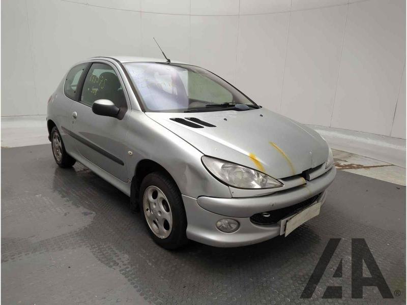 2004 PEUGEOT 206 GLX 1360cc PETROL MANUAL 5 Speed 3 DOOR HATCHBACK