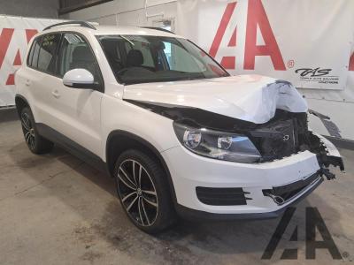 Image of 2013 VOLKSWAGEN TIGUAN S TDI BLUEMOTION TECHNOLOGY 1968cc TURBO DIESEL MANUAL 6 Speed 5 DOOR ESTATE