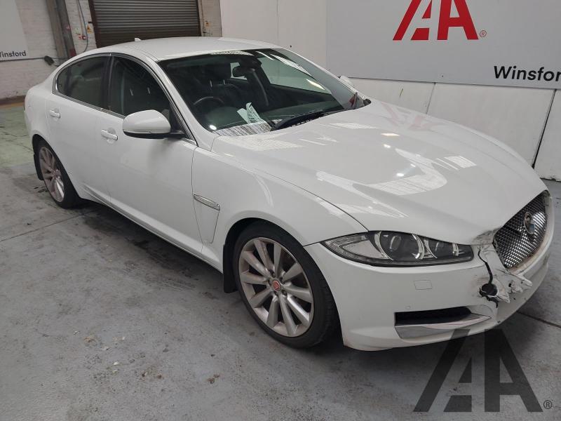 2015 JAGUAR XF D LUXURY 2179cc TURBO DIESEL AUTOMATIC 8 Speed 4 DOOR SALOON