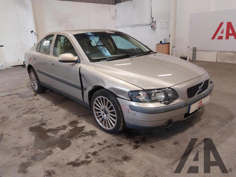 2002 VOLVO S60 SE T 1984cc TURBO PETROL MANUAL 5 Speed 4 DOOR SALOON
