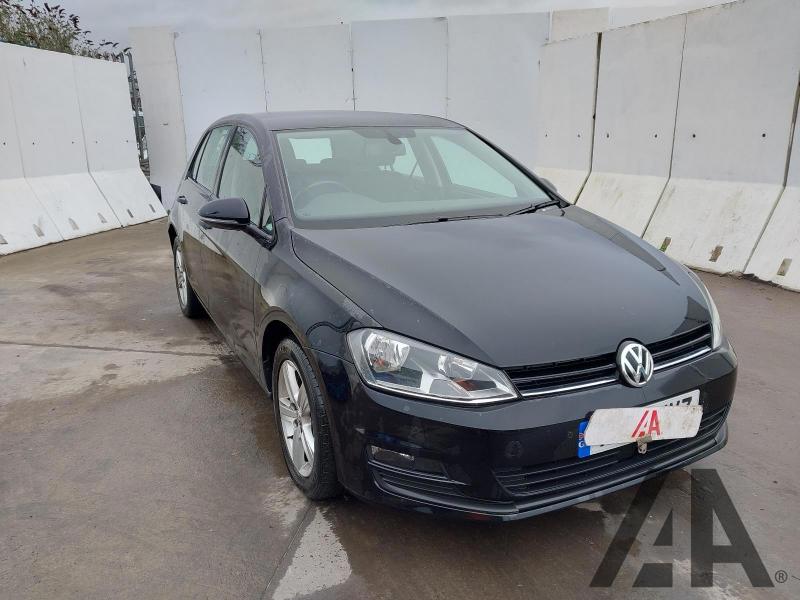 2015 VOLKSWAGEN GOLF MATCH TDI BLUEMOTION TECHNOLOG 1598cc TURBO DIESEL MANUAL 5 Speed 5 DOOR HATCHBACK