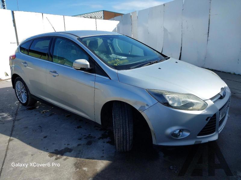 2012 FORD FOCUS ZETEC 1596cc PETROL MANUAL 5 Speed 5 DOOR HATCHBACK