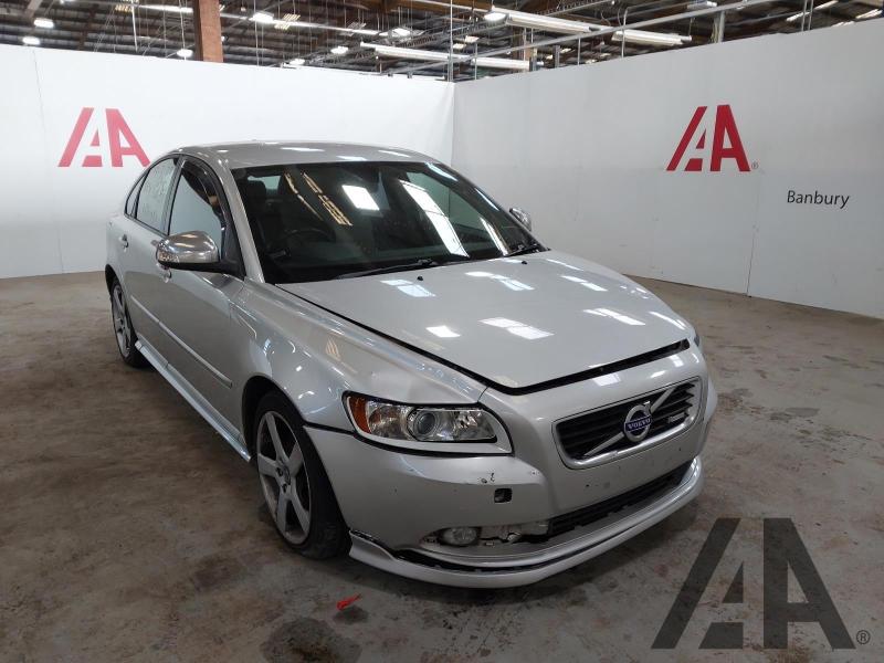 2011 VOLVO S40 D3 R-DESIGN EDITION 1984cc TURBO DIESEL MANUAL 6 Speed 4 DOOR SALOON