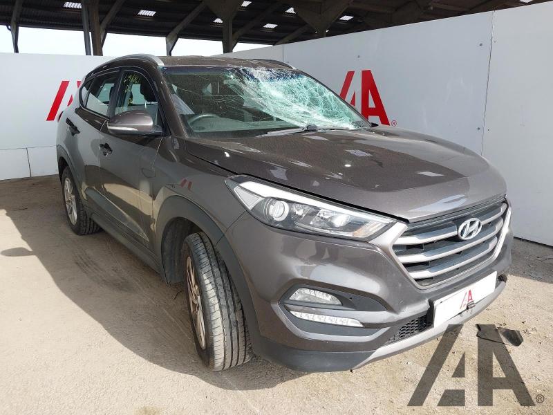2016 HYUNDAI TUCSON CRDI SE BLUE DRIVE 1685cc TURBO DIESEL MANUAL 5 DOOR ESTATE