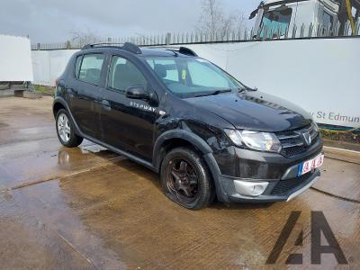 Image of 2015 DACIA SANDERO STEPWAY LAUREATE TCE 898cc TURBO PETROL MANUAL 5 Speed 5 DOOR HATCHBACK