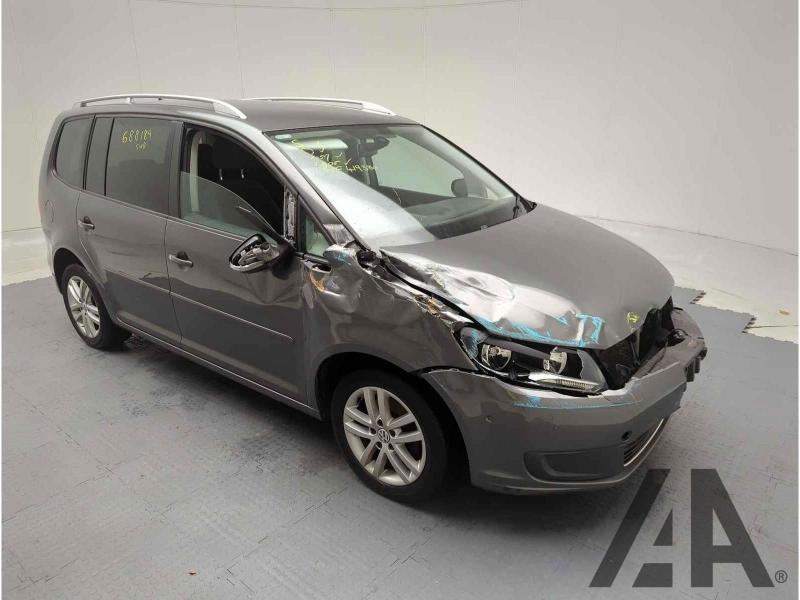 2012 VOLKSWAGEN TOURAN SE TDI DSG 1598cc TURBO DIESEL SEMI AUTO 5 DOOR MPV