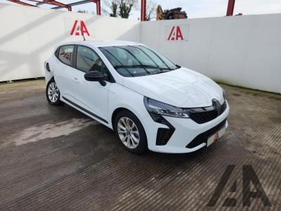 Image of 2025 RENAULT CLIO EVOLUTION TCE 999cc TURBO PETROL MANUAL 5 DOOR HATCHBACK