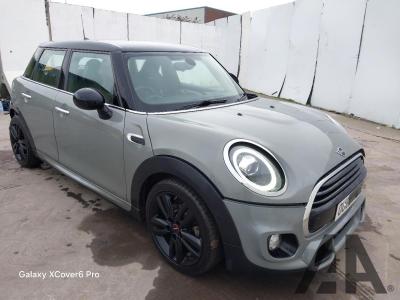 2018 MINI HATCH COOPER