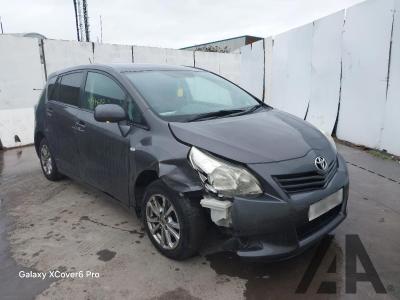 Image of 2010 TOYOTA VERSO TR D-4D 1998cc TURBO DIESEL MANUAL 6 Speed 5 DOOR MPV