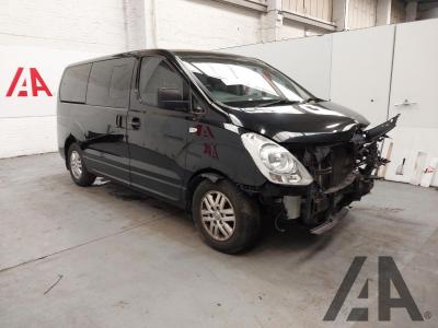 Image of 2016 HYUNDAI I800 CRDI SE 2497cc TURBO DIESEL AUTOMATIC 5 Speed 5 DOOR MPV