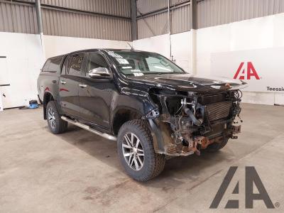Image of 2017 TOYOTA HI-LUX INVINCIBLE 4WD D-4D DCB 2393cc TURBO DIESEL MANUAL PICK UP