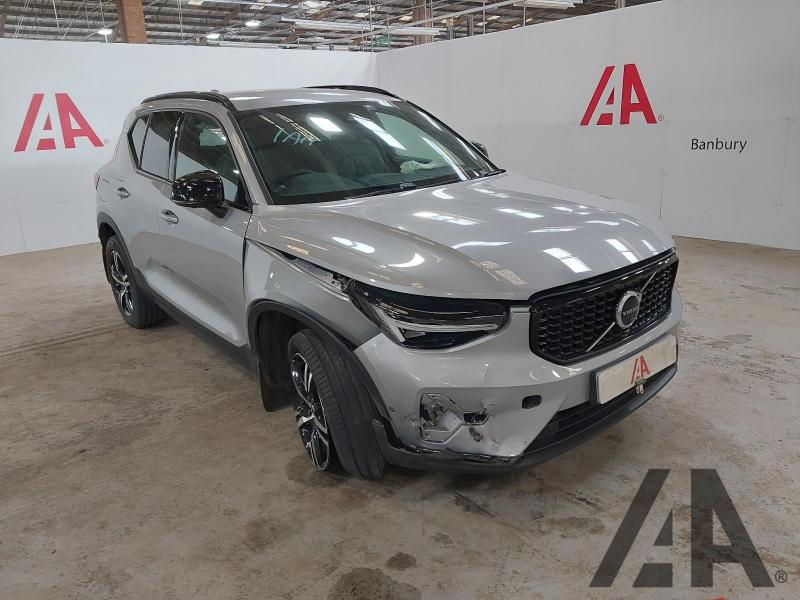 2023 VOLVO XC40 B4 PLUS AWD 1969cc TURBO PETROL SEMI AUTO 5 DOOR ESTATE