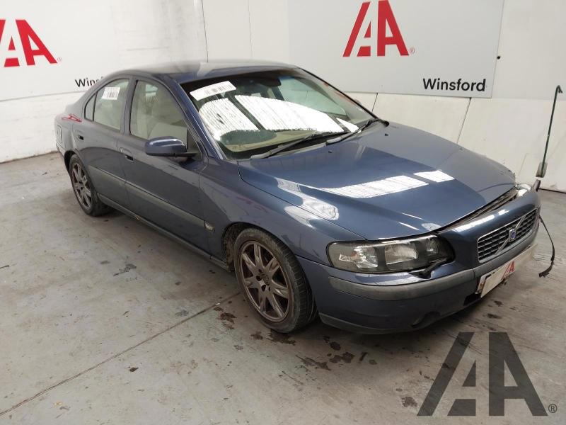 2003 VOLVO S60 D5 SE 2401cc TURBO DIESEL AUTOMATIC 5 Speed 4 DOOR SALOON