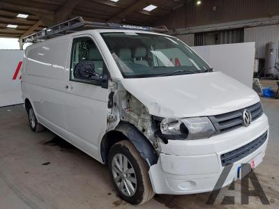 Image of 2013 VOLKSWAGEN TRANSPORTER T30 TDI 1968cc TURBO DIESEL MANUAL 5 Speed PANEL VAN