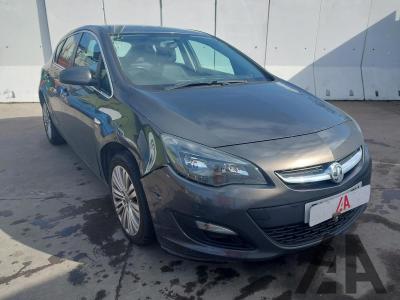 Image of 2014 VAUXHALL ASTRA EXCITE 1598cc PETROL MANUAL 5 Speed 5 DOOR HATCHBACK
