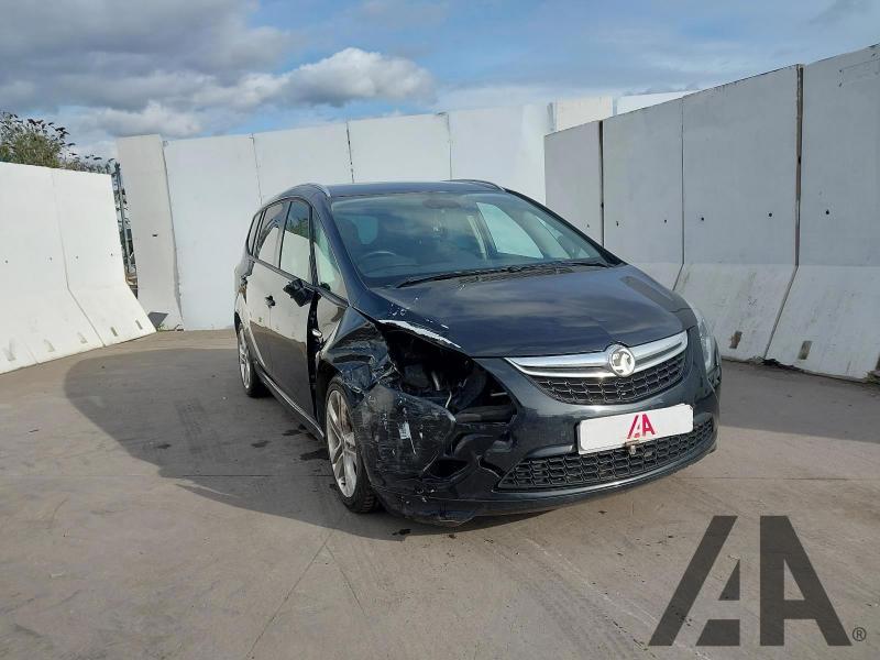2011 VAUXHALL ZAFIRA TOURER SRI CDTI S/S 1956cc TURBO DIESEL MANUAL 6 Speed 5 DOOR MPV