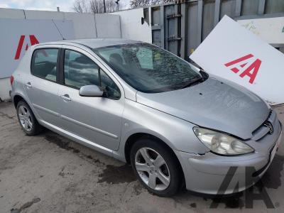 Image of 2005 PEUGEOT 307 S HDI 1560cc TURBO DIESEL MANUAL 5 Speed 5 DOOR HATCHBACK