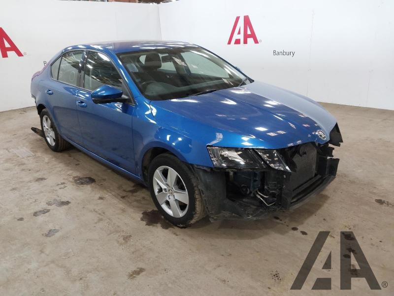 2017 SKODA OCTAVIA SE TSI DSG 1395cc TURBO PETROL SEMI AUTO 7 Speed 5 DOOR HATCHBACK